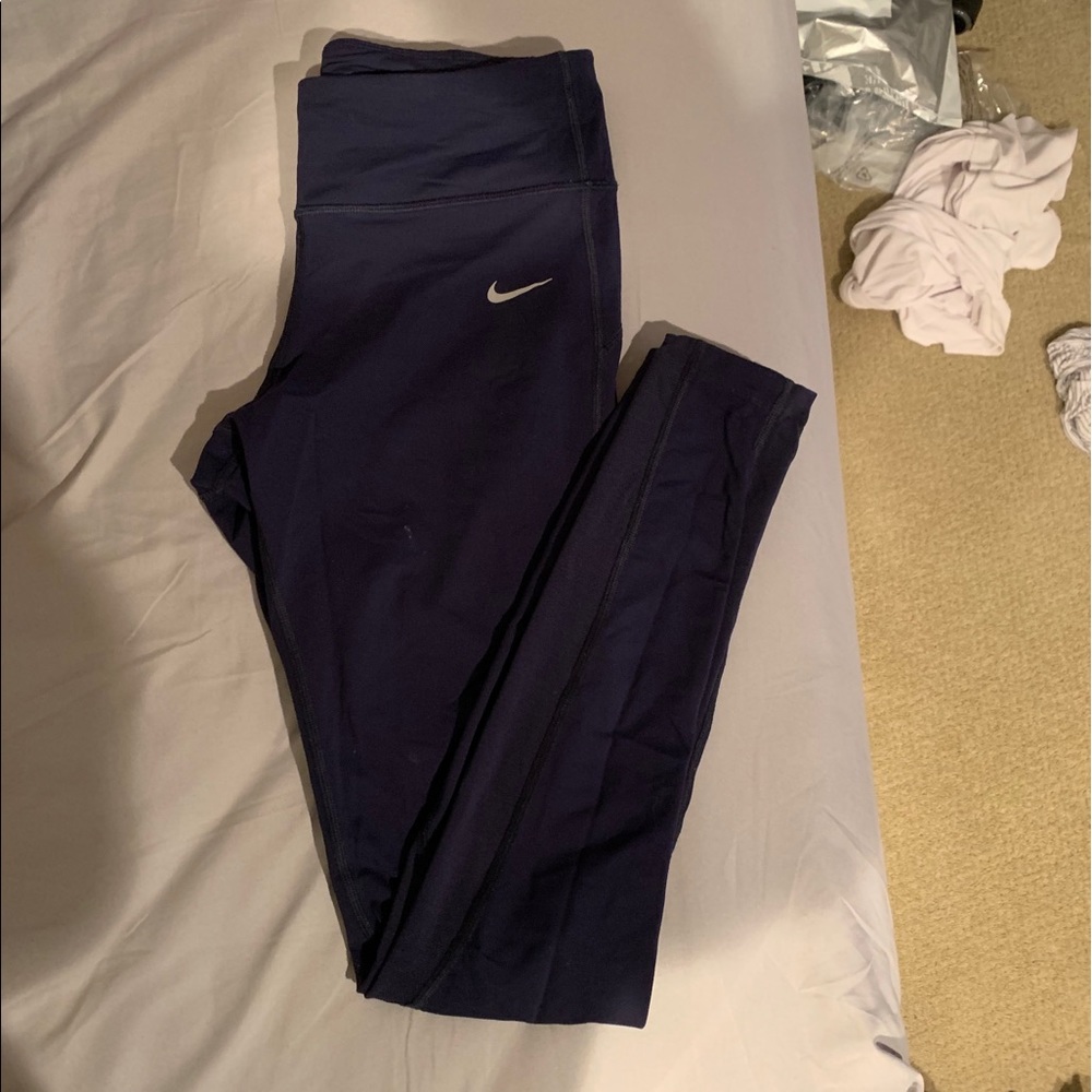 Nike Mesh Calf Leggings